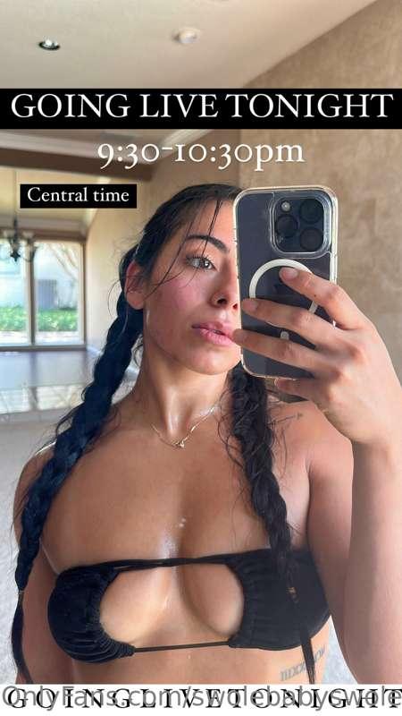 Going Live Tonight 🖤 9:30-10:30pm central time