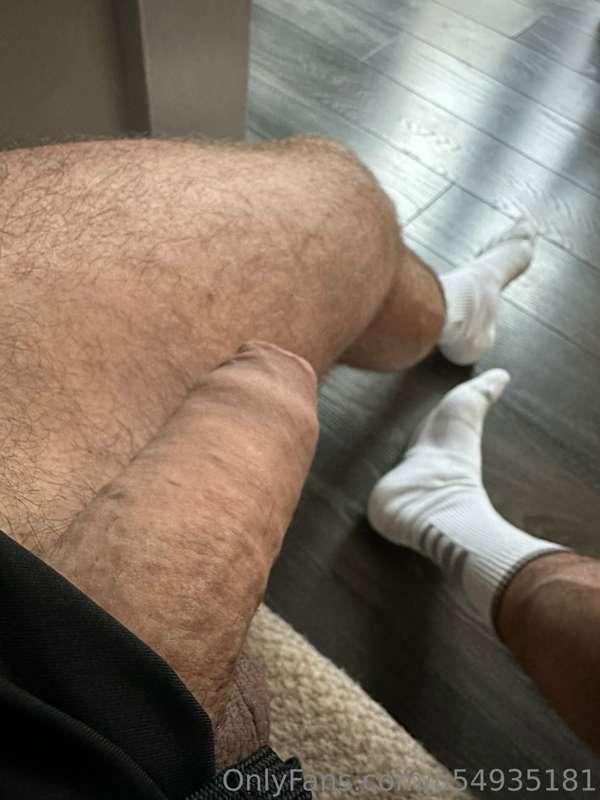 Thinking about doing a gym wear video.. good idea?