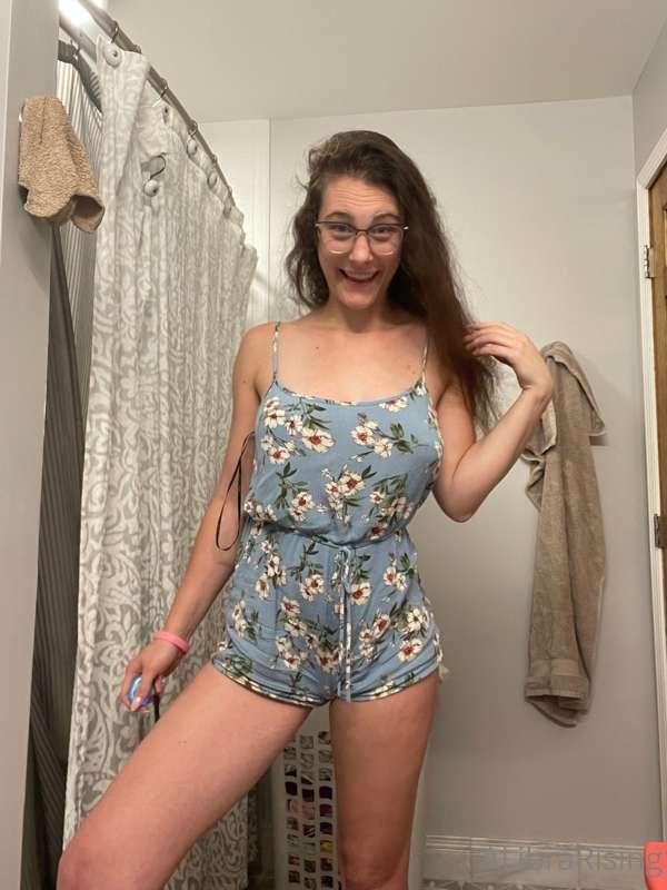 I’ve never ripped a romper, but I think it would be fun to d..