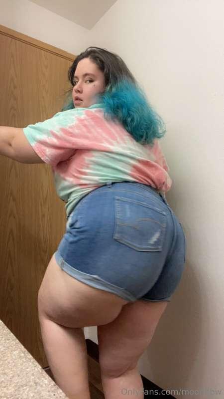 Do you like my new shorts?