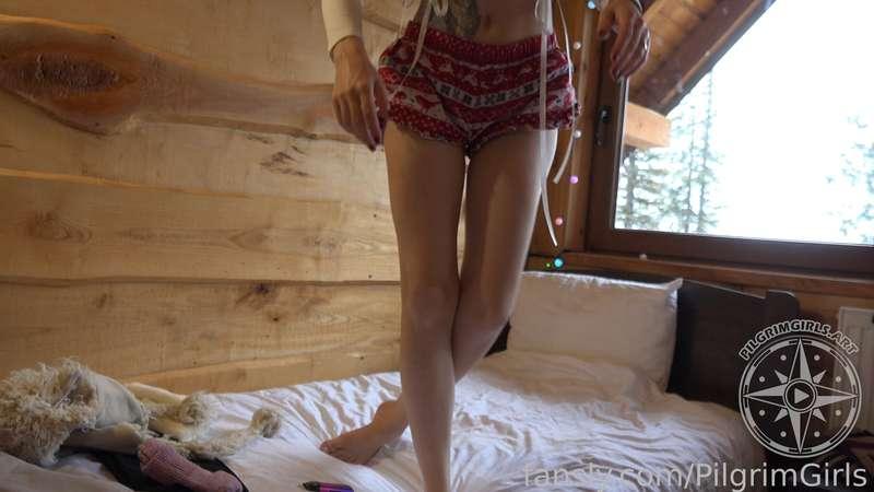 pilgrimgirls image #1