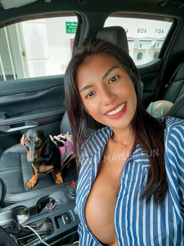 Selfie with my adorable travel buddy 🐾😍