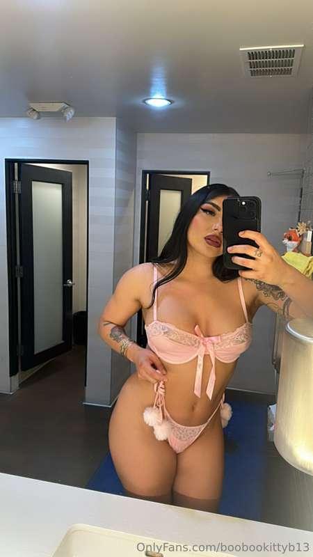 Can I be your spooky slut?🕸🕷