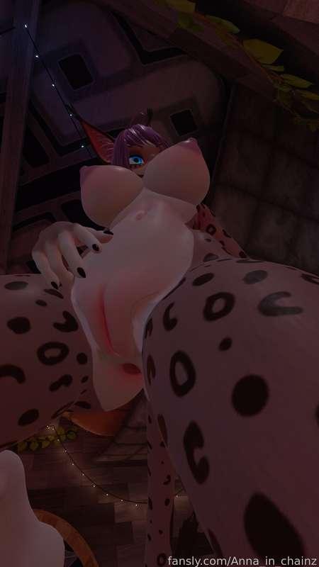 anna_in_chainz image #1