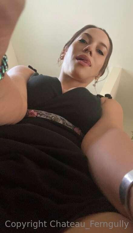 Wanna taste paradise?🍀🌸🌼

Tip and get a prize 🏆 ✨