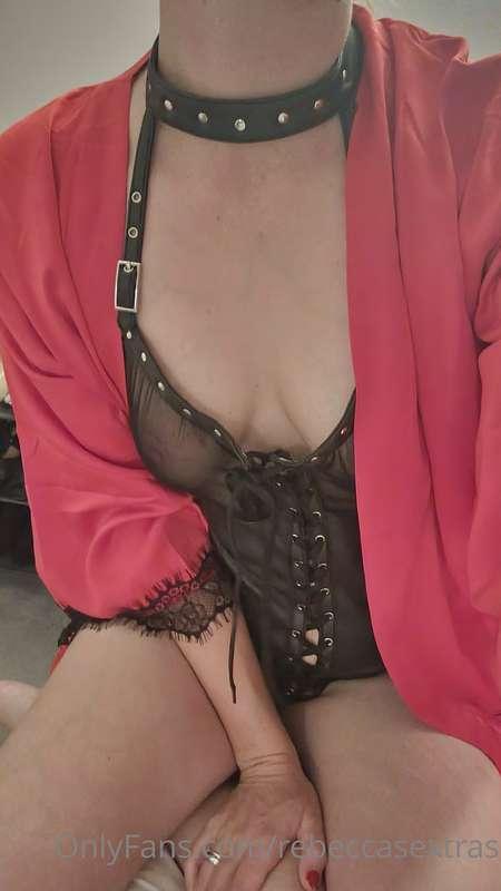 rebeccasextras image #0