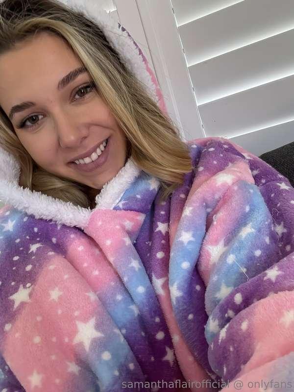 samanthaflairofficial image #0