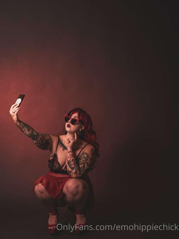 emohippiechick image #3