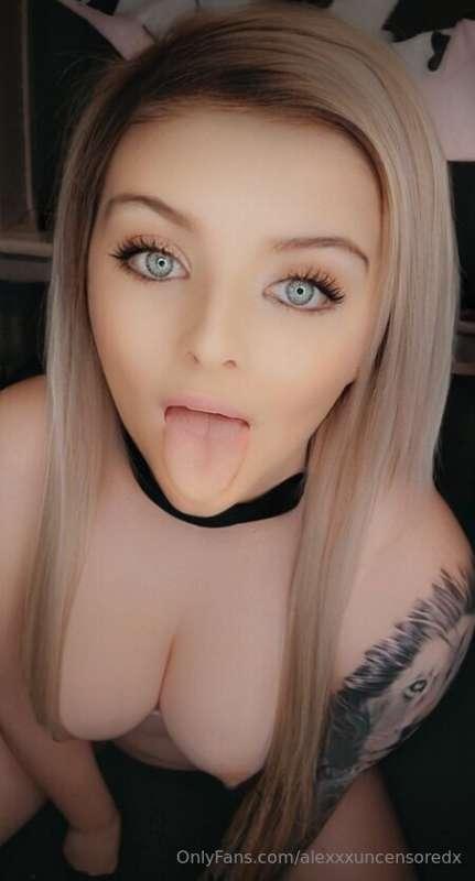 Tonight I want to fuck you so low it will blow your mind.