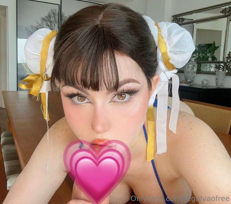 Chun Li💙👀
I just drop my MOST EROTIC AND SEXUAL SET ever on ..
