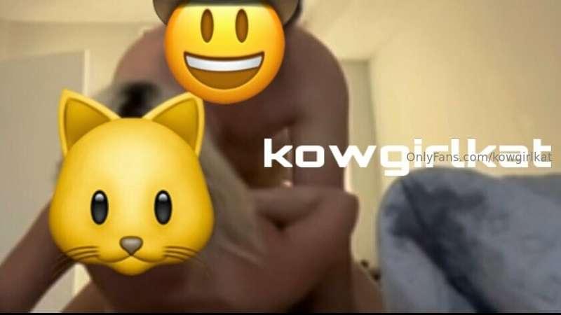 my date fucks me so good from the back 🙈 watch how he pounds..