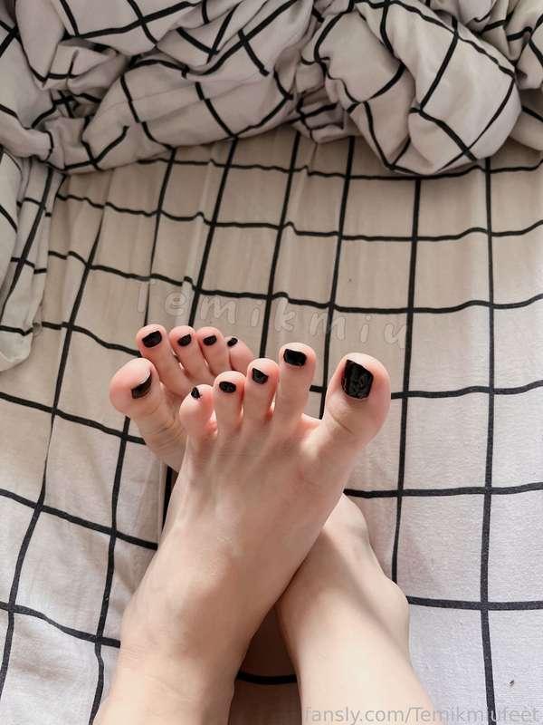 temikmiufeet image #5