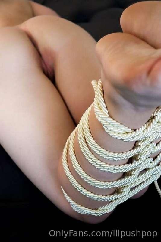 I wish I had my rope with me. I want to work on some rigging..