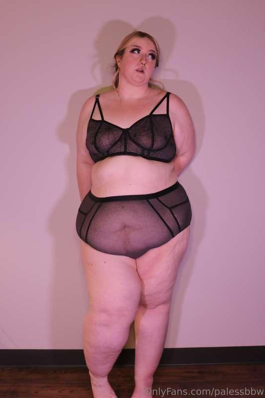 palessbbw image #2