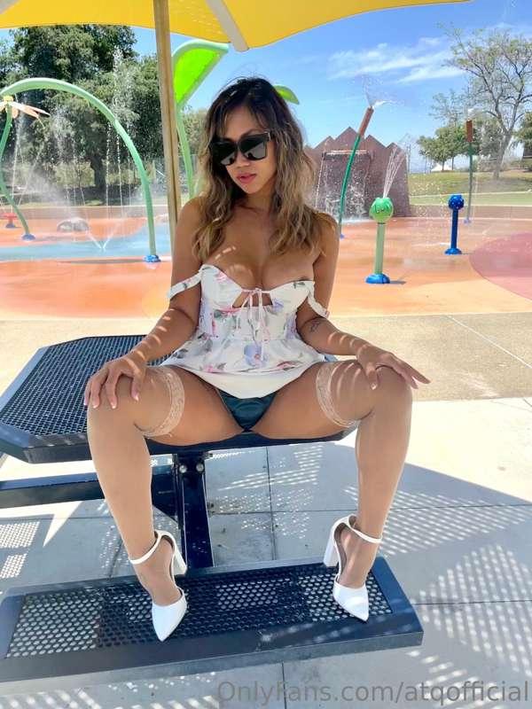 Naughty at the park … would you ? 😈🤔