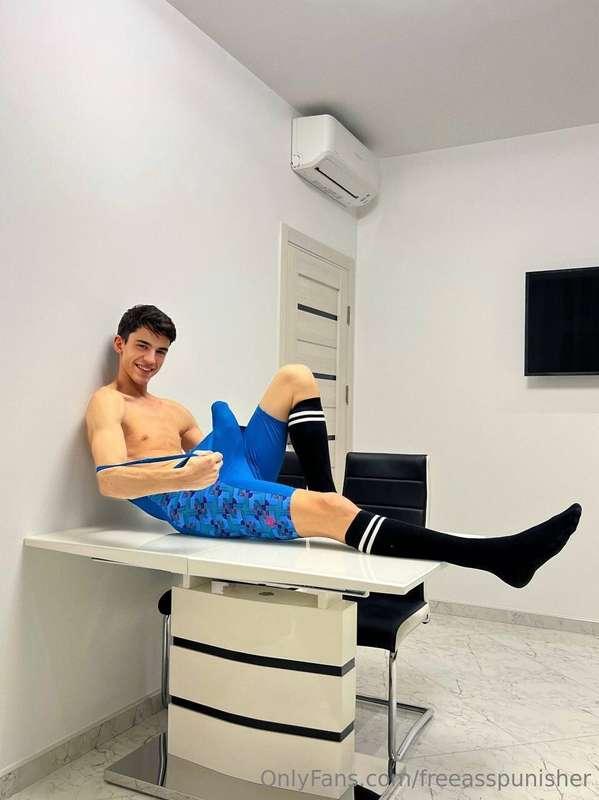 freeasspunisher image #1