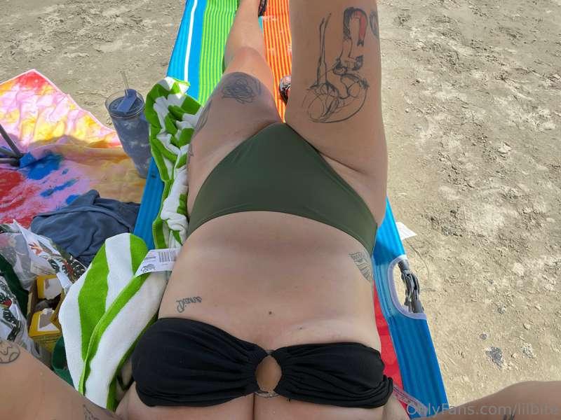 Thinking about dropping a 💦 video from my time on vacation. ..