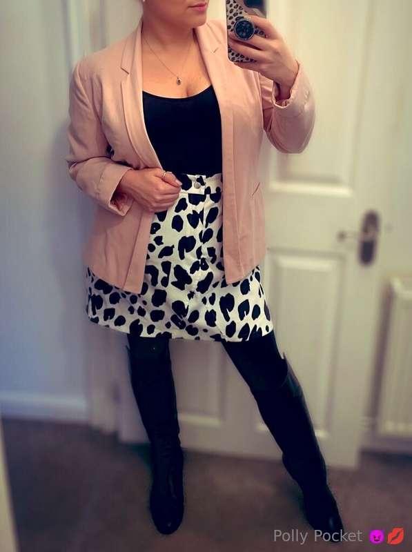 Hot moms do it best …