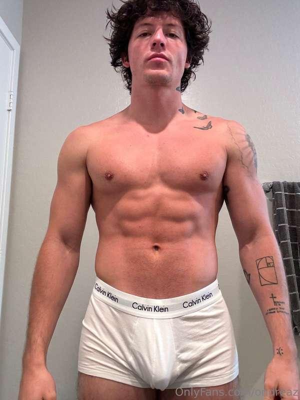 White Calvin’s love revealing my tip fr😏