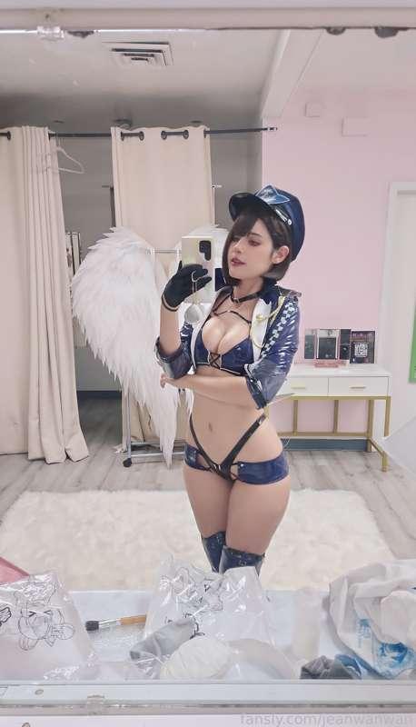 jeanwanwan image #1