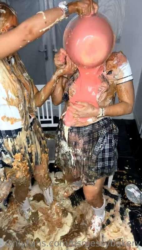 bsmessybakery image #15