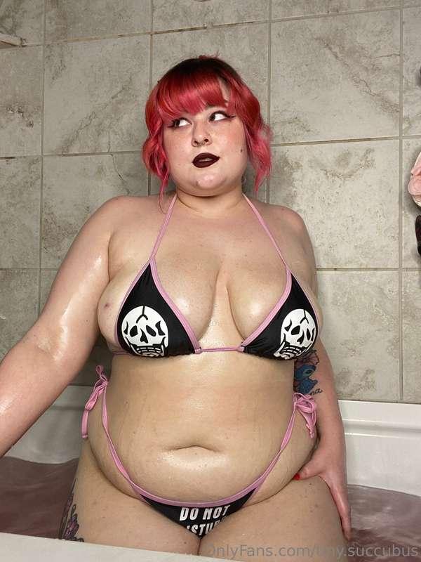 tiny.succubus image #5