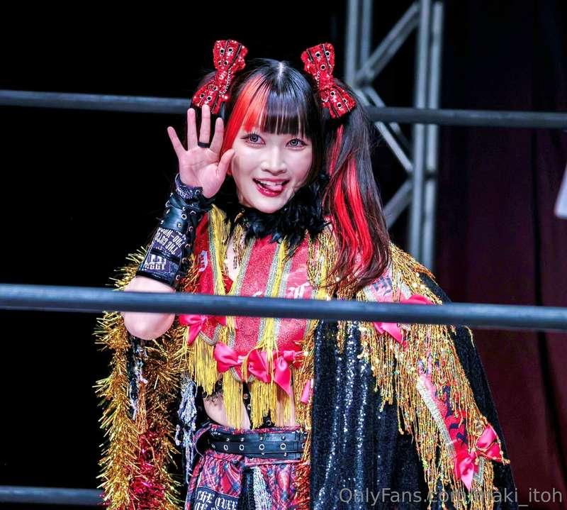 I will be streaming today.Today at 11pm Japan time, It is 10..