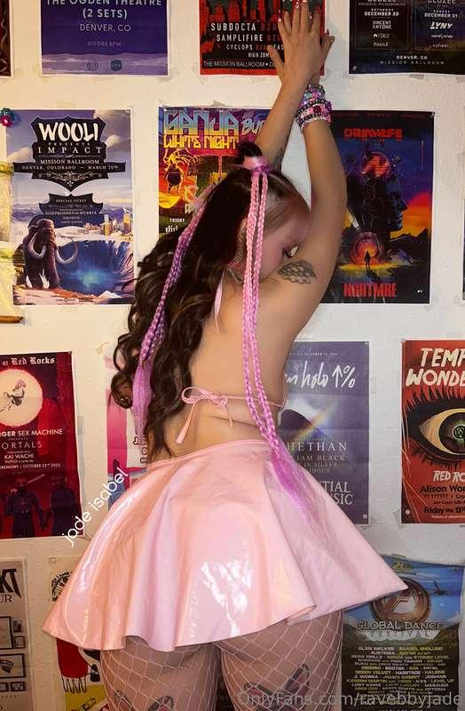 do u like my poster collection? 💘
@jadeisabel