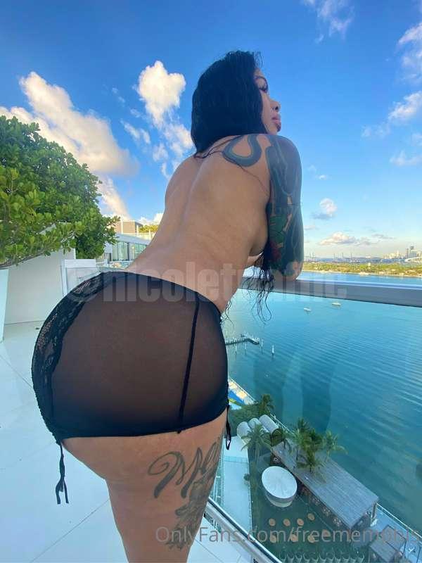 DON'T neglect your dick today 😈Show me
some love and I'll sh..