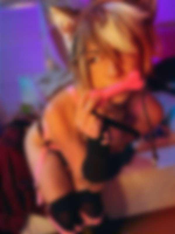Psst. Check your inboxes 🖤😉😘🐾