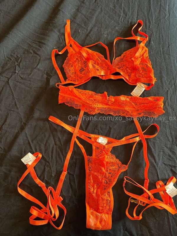 Choose a color! Comment below or message me! And we can work..