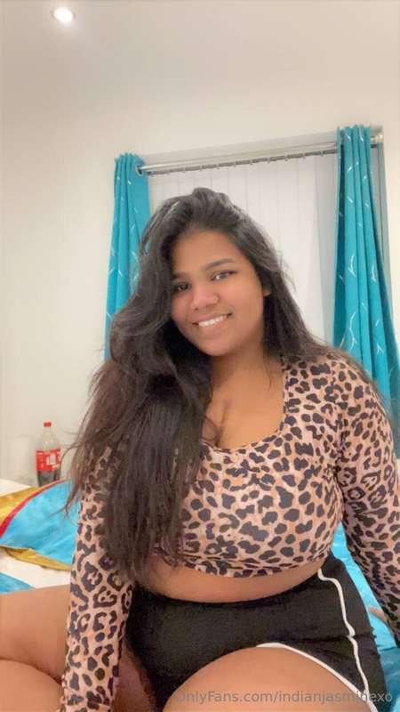 Just feeling pretty and all natural today 🥰