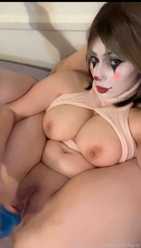 unkowndildofacts image #1