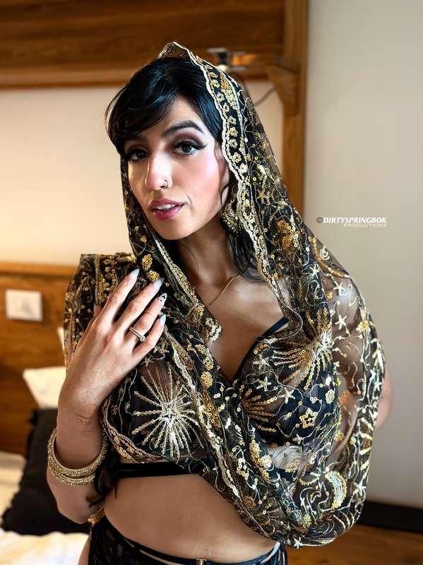 aaliyahyasin image #0