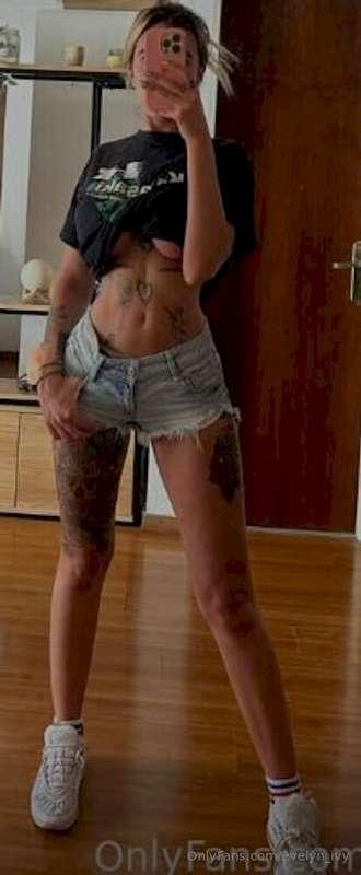 🧡SUBSCRIPTION FOR FREE🧡Horny @sweet.kendi shows her pussy ju..