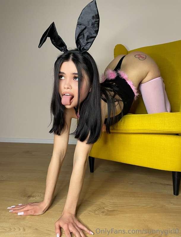 ## Sultry @linamissangel will captivate you with her seducti..