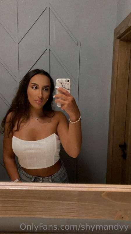 Morning guys 😊😊
Wanna play with something hard ... 🍆