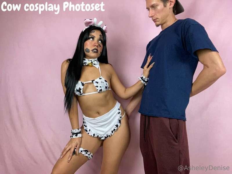 Cow cosplay photoset: This is the ENTIRE hd naked photoset (..