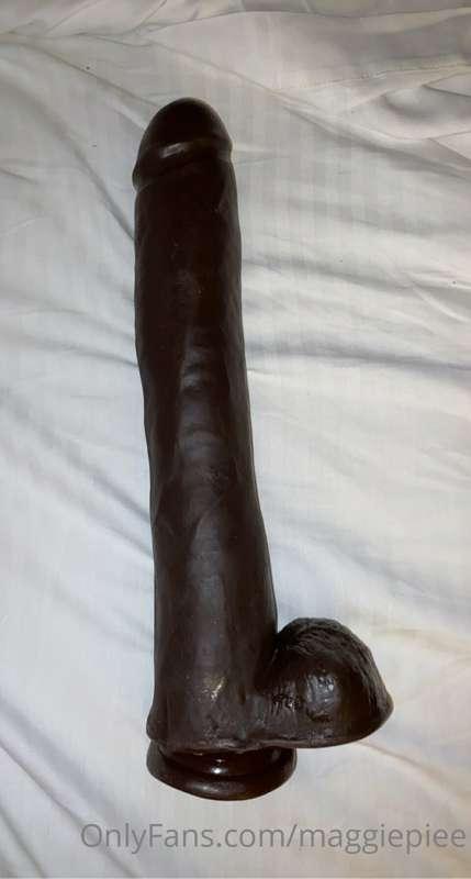 Watch me ride this 14 inch dildo!!!! 😲🤤