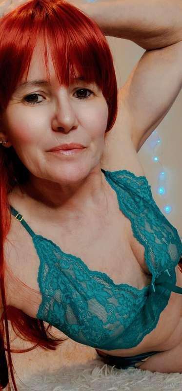 Dream of me tonight?? 💋