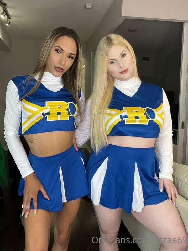 📣 ***HIGH SCHOOL CHEER SQUAD*** 📣

*You’ve always fantasized..