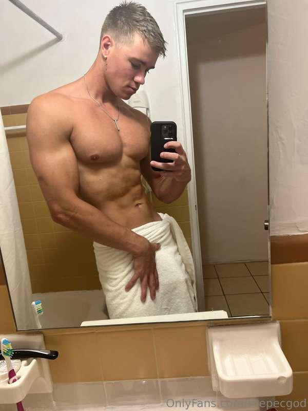 Imma just leave this here ;) happy holidays 🎅