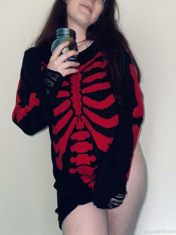 Swipe to lift my sweater and wrap your hands around my throa..