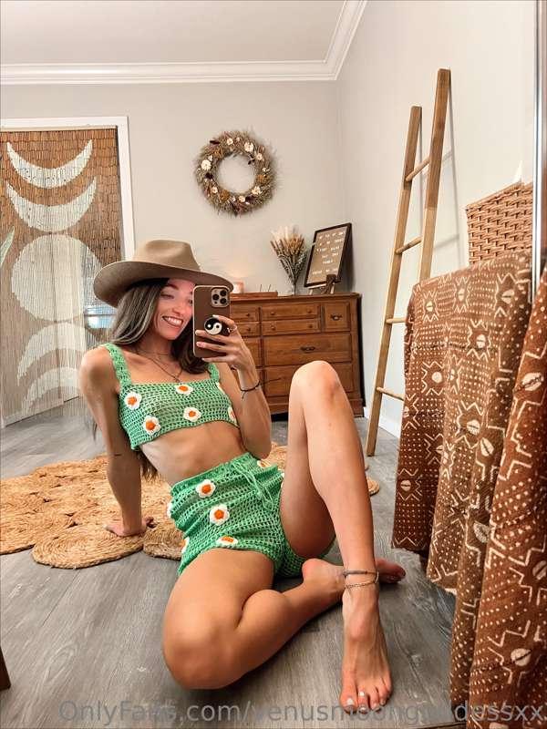 What does everyone want from Santa this year?🎄