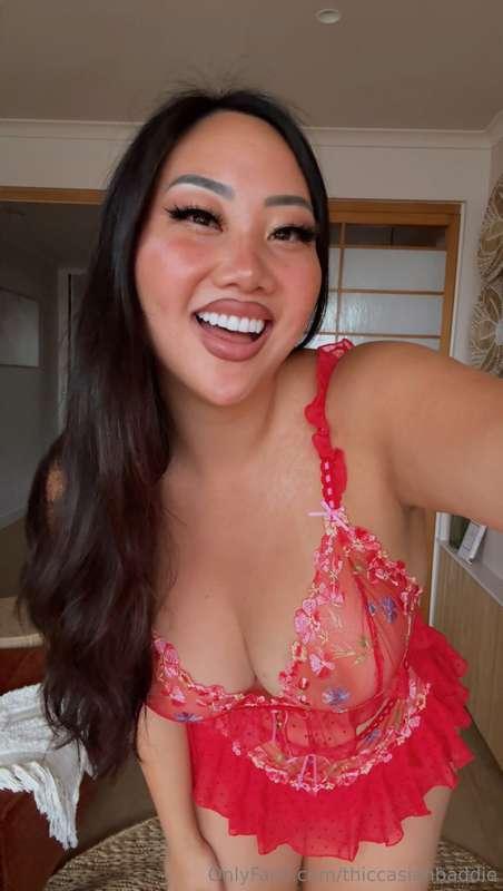 thiccasianbaddie image #0