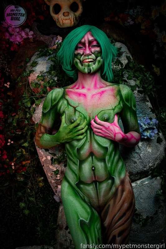 mypetmonstergirl image #6