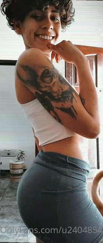 Do you like my tattoos? 🥴😏💋