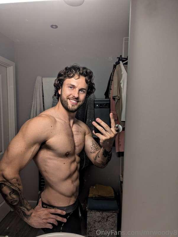 Feeling horny tonight ! 😈😜💪