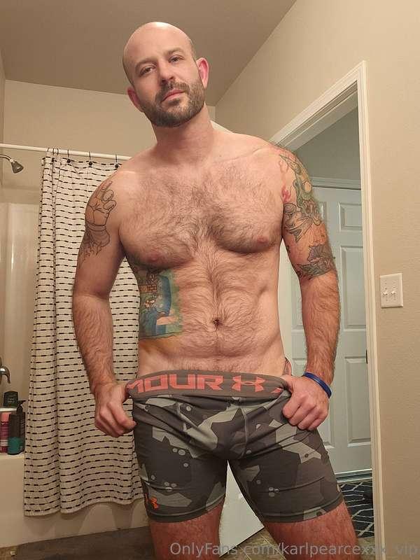 Caution, slippery while wet 💦