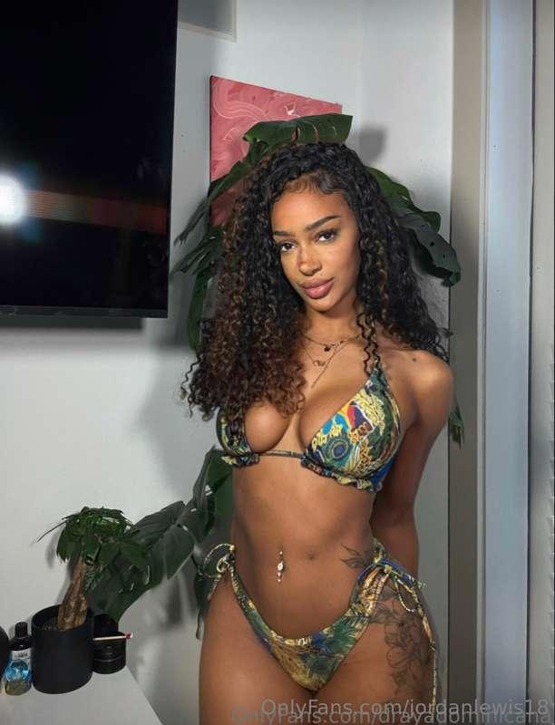 🚨 LIVE SHOW JOIN ASSP!🚨freckled dominican beauty @drayadomin..